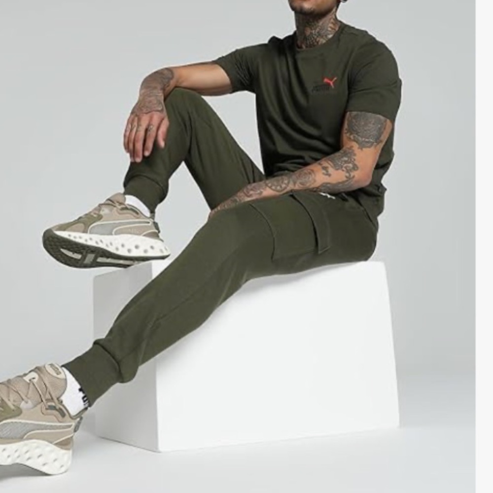 PUMA Men's Ess Cargo Pants Knitted Pants small